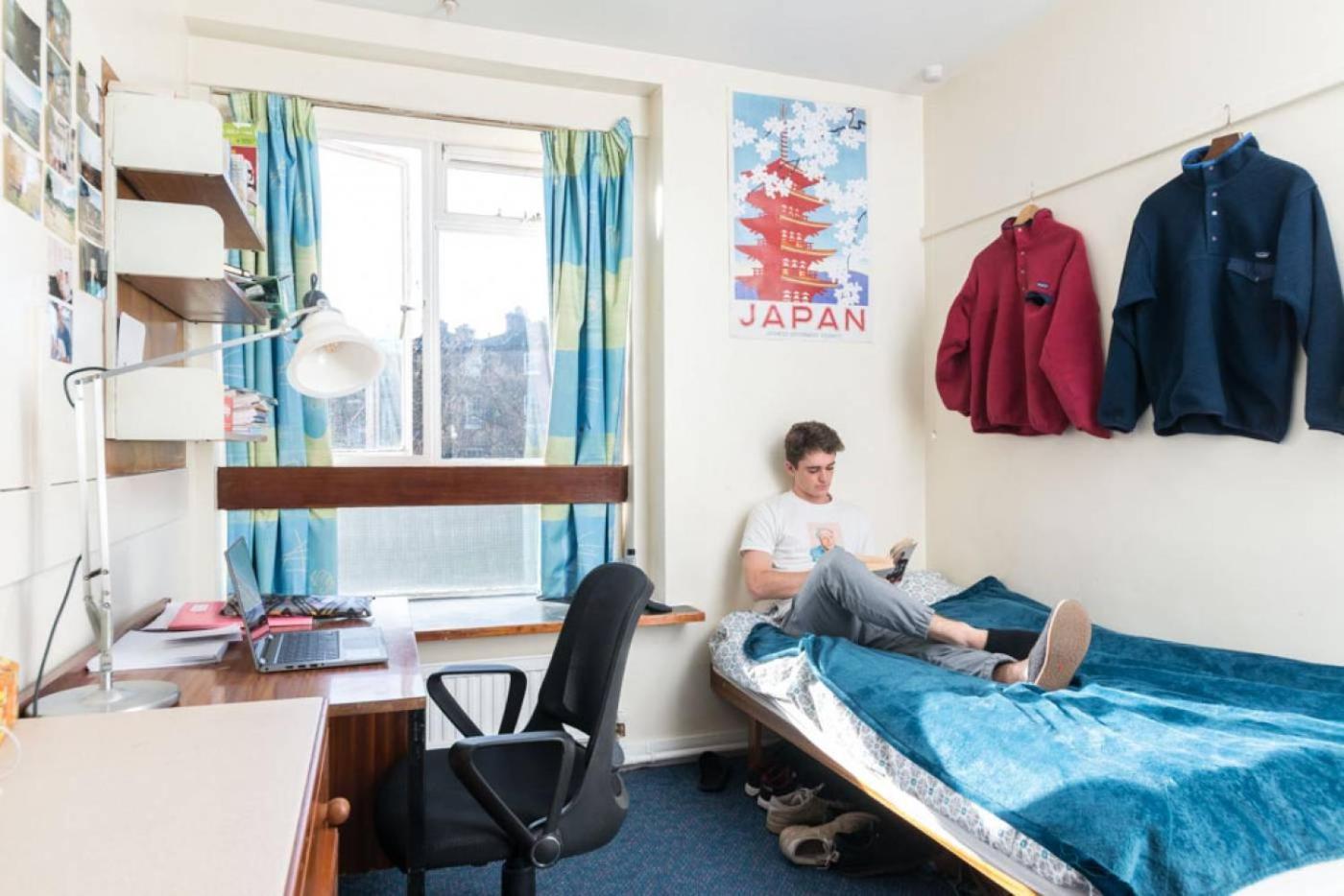 Ifor Evans Hall, Camden London Bagian luar foto